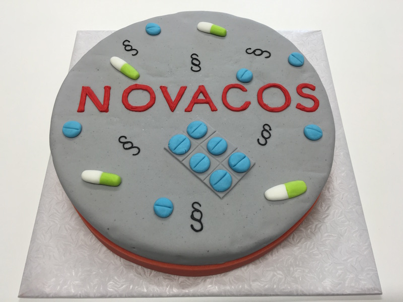 Torte Novacos mittel